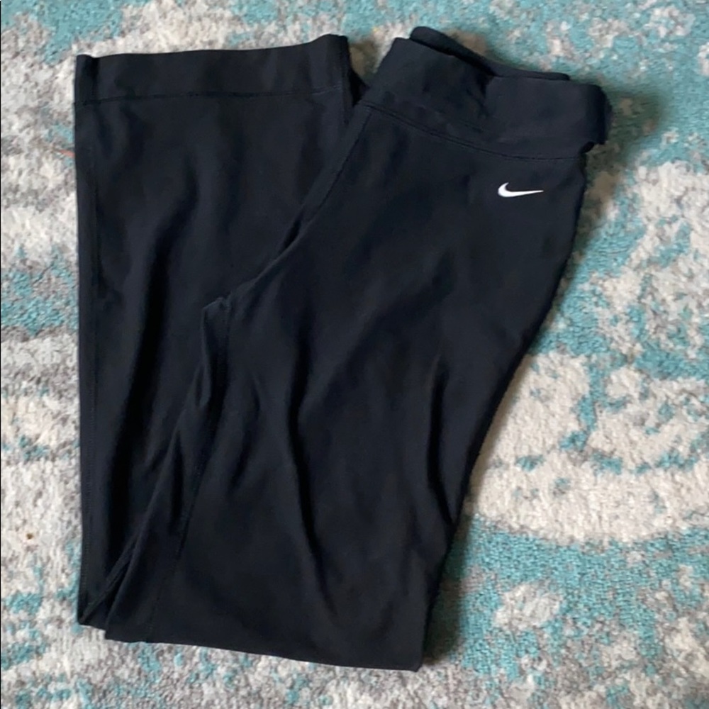 Nike Pro Bootleg